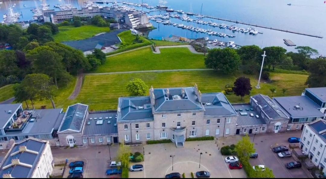 9 Admiralty House Stunning Luxury Apartment With Free Parking Plymouth Luaran gambar